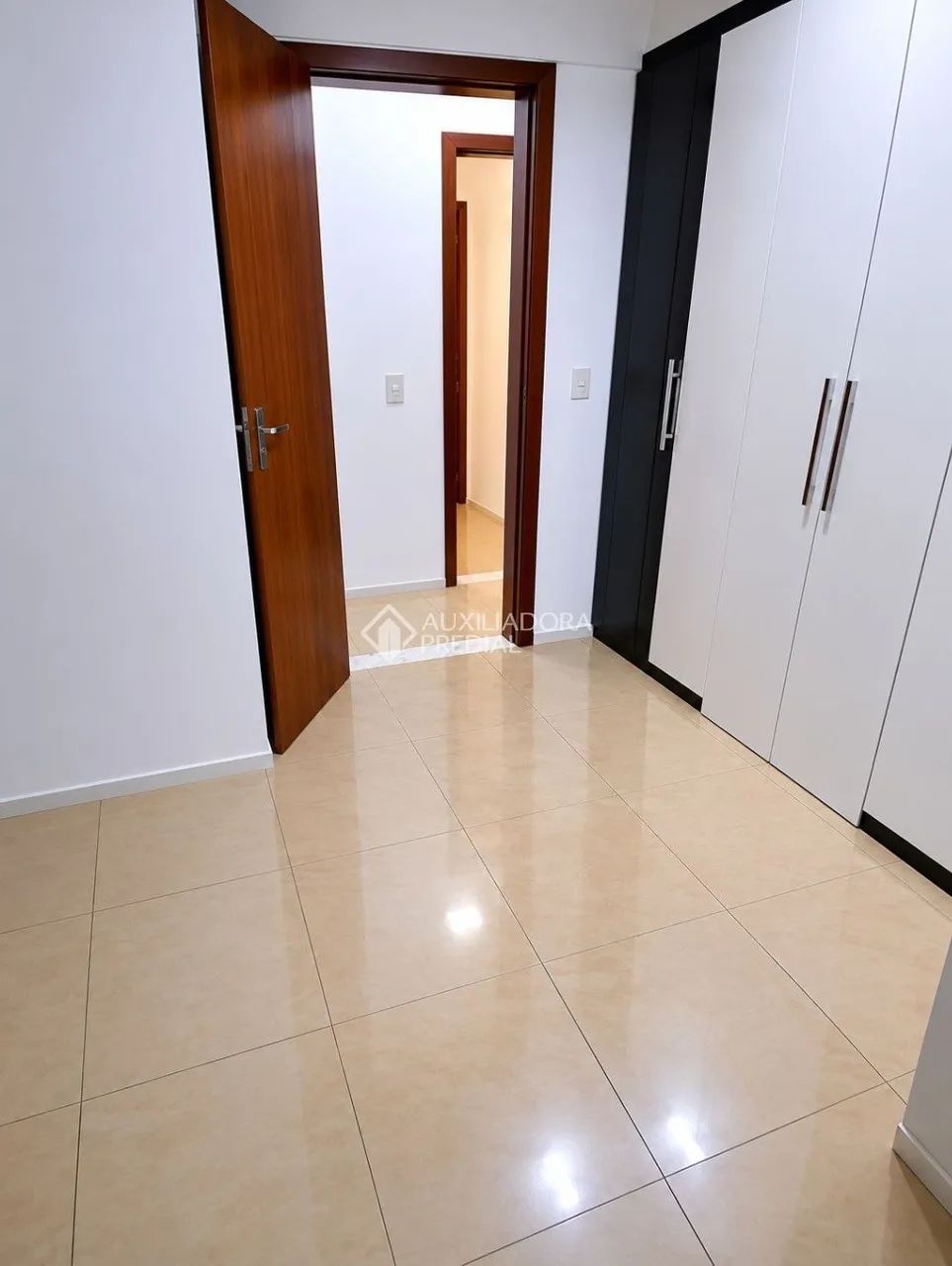 Casas para alugar com Piscina e 2 quartos, 121 m² - São João do Rio Vermelho - Foto 4