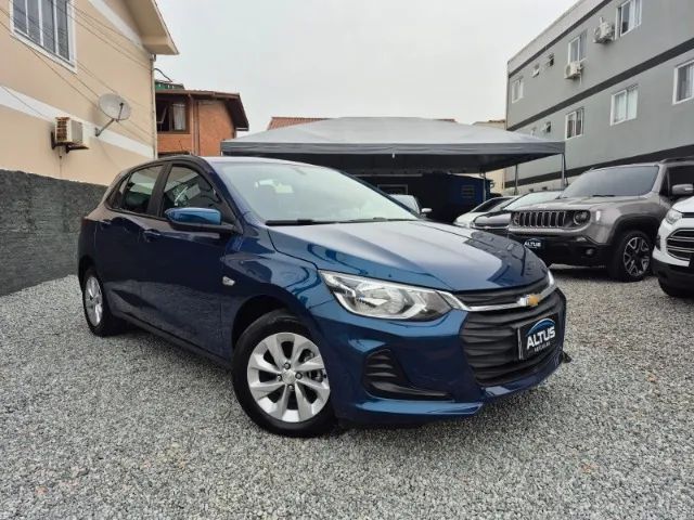 Chevrolet Onix Hatch LT 1.0 12V Flex Mec. 4P 2023 - Foto 2
