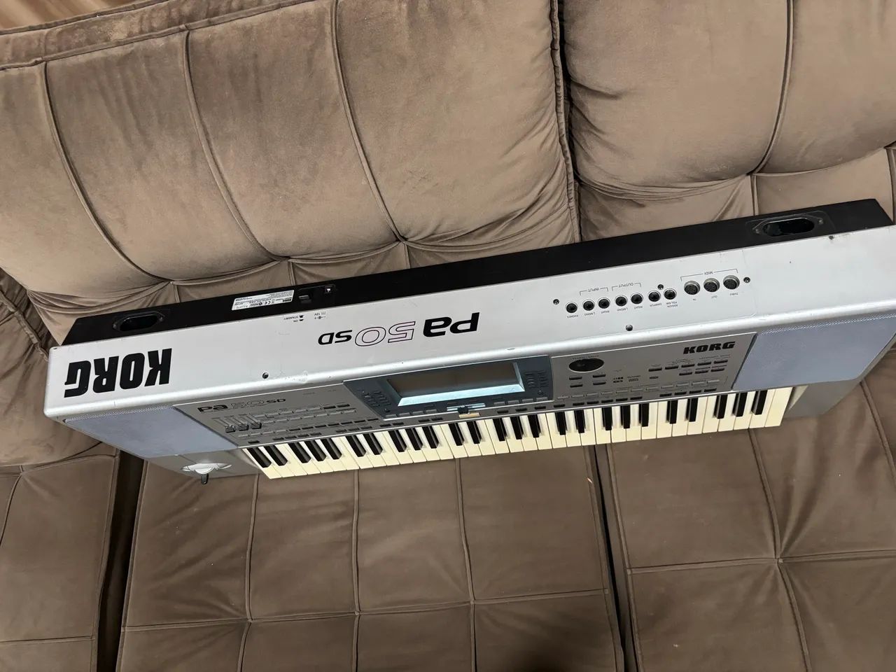 Teclado Korg pa50 - Foto 5