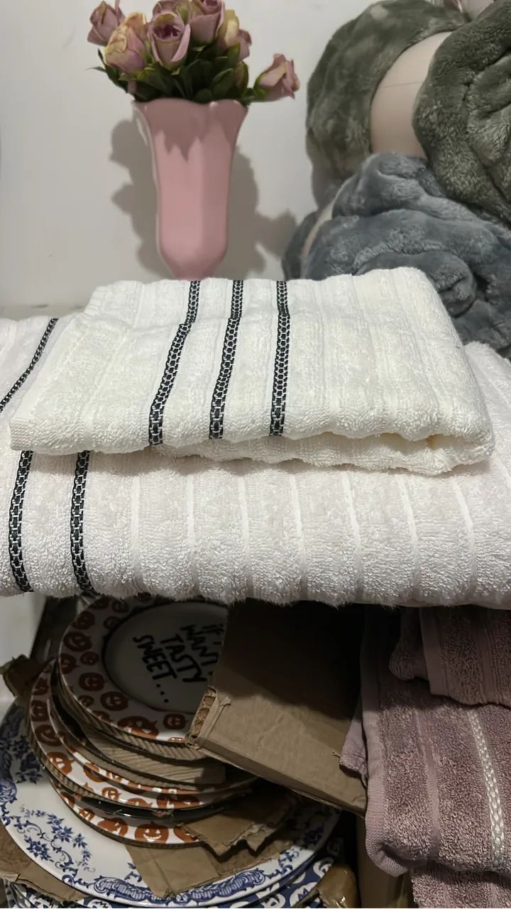 Cama ,mesa e banho  - Foto 3