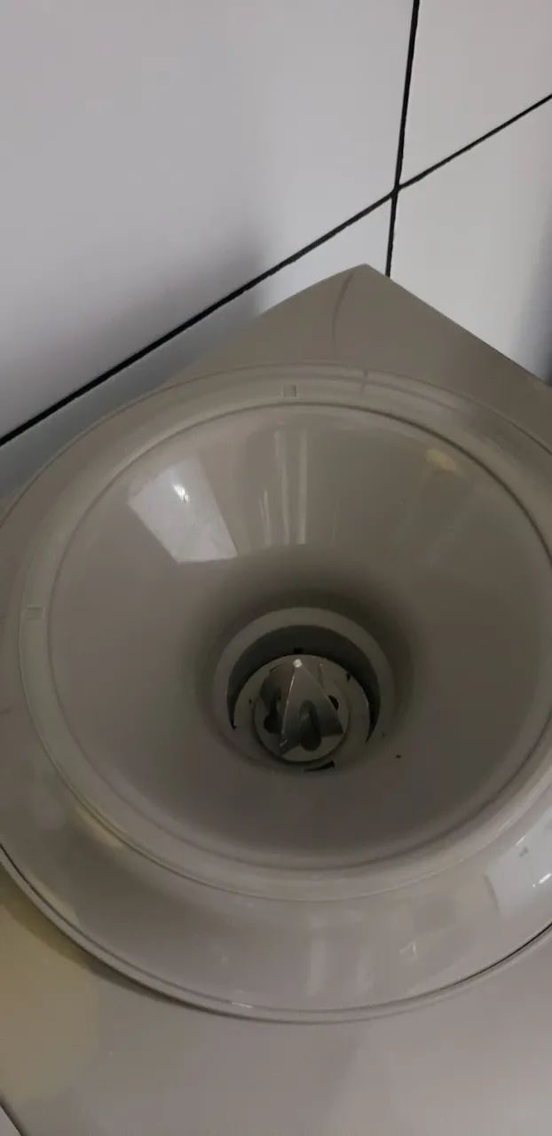 Bebedouro de coluna Esmaltec, modelo EGC35B.  - Foto 3