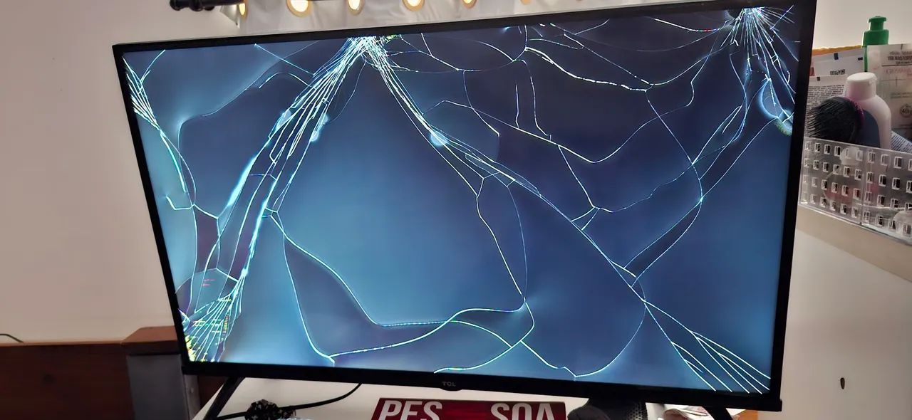 TV TCL 32 polegadas (peças)