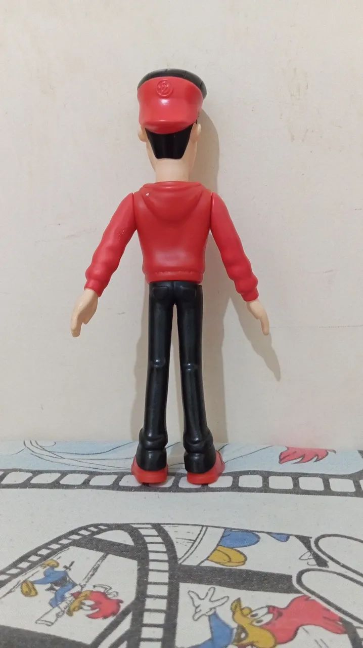 Boneco é Livro do Enaldinho.