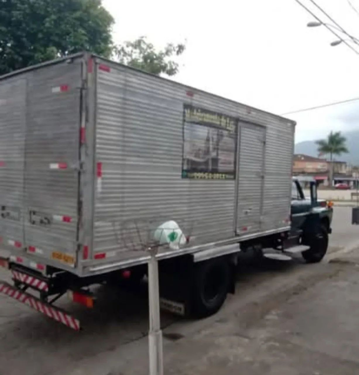 Mudanças e carretos no litoral *Baú grande* - Foto 3