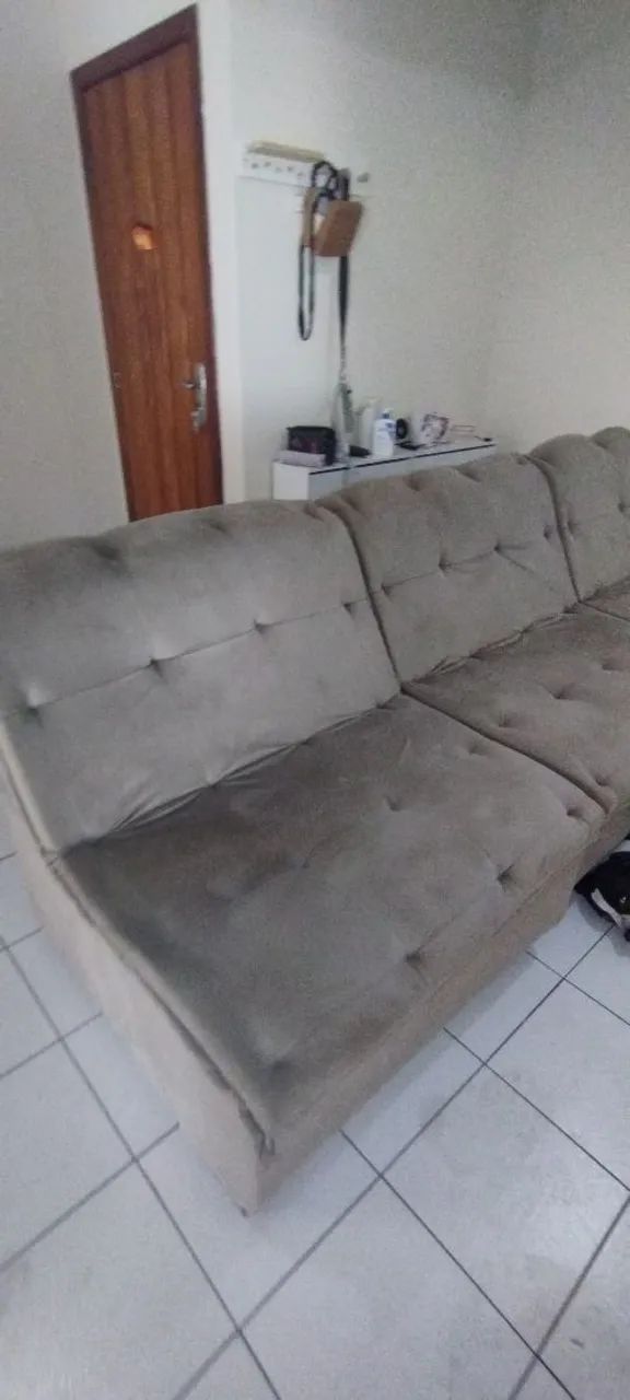 Vende-se sofá com 3m - Foto 2