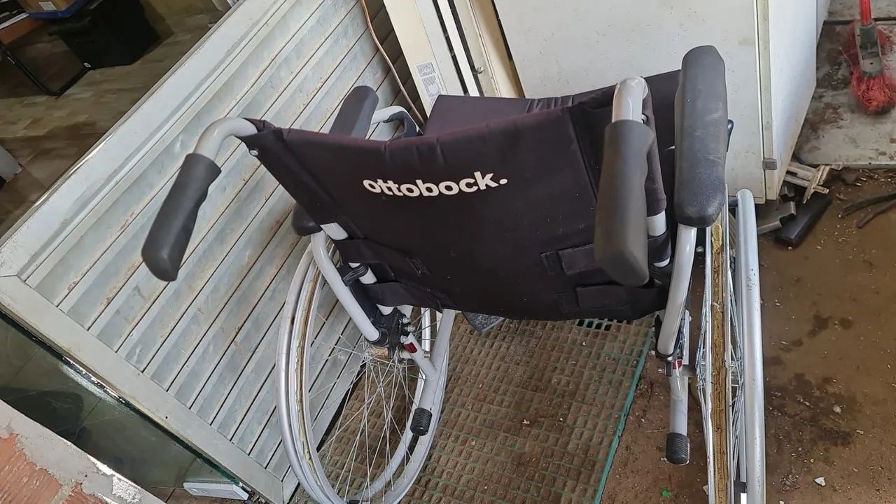 Cadeira de rodas Ottobock - Foto 4
