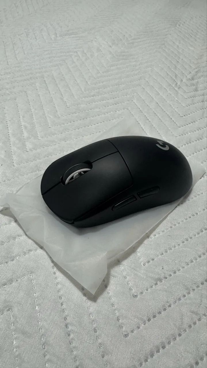 Mouse Logitech Superlight  - Foto 2