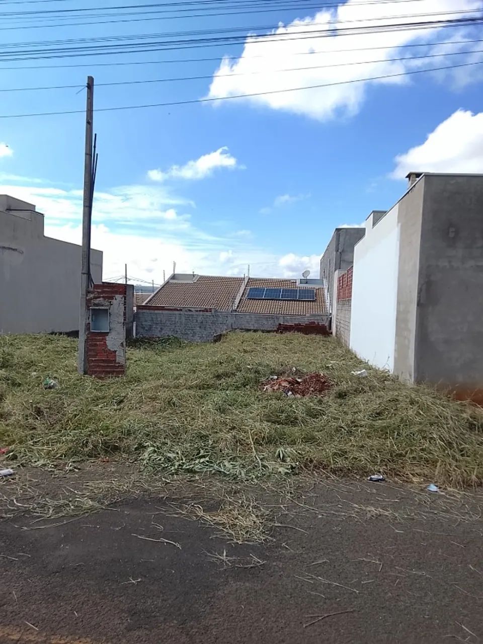 Vende se os Direitos de umTerreno de 250 metros 