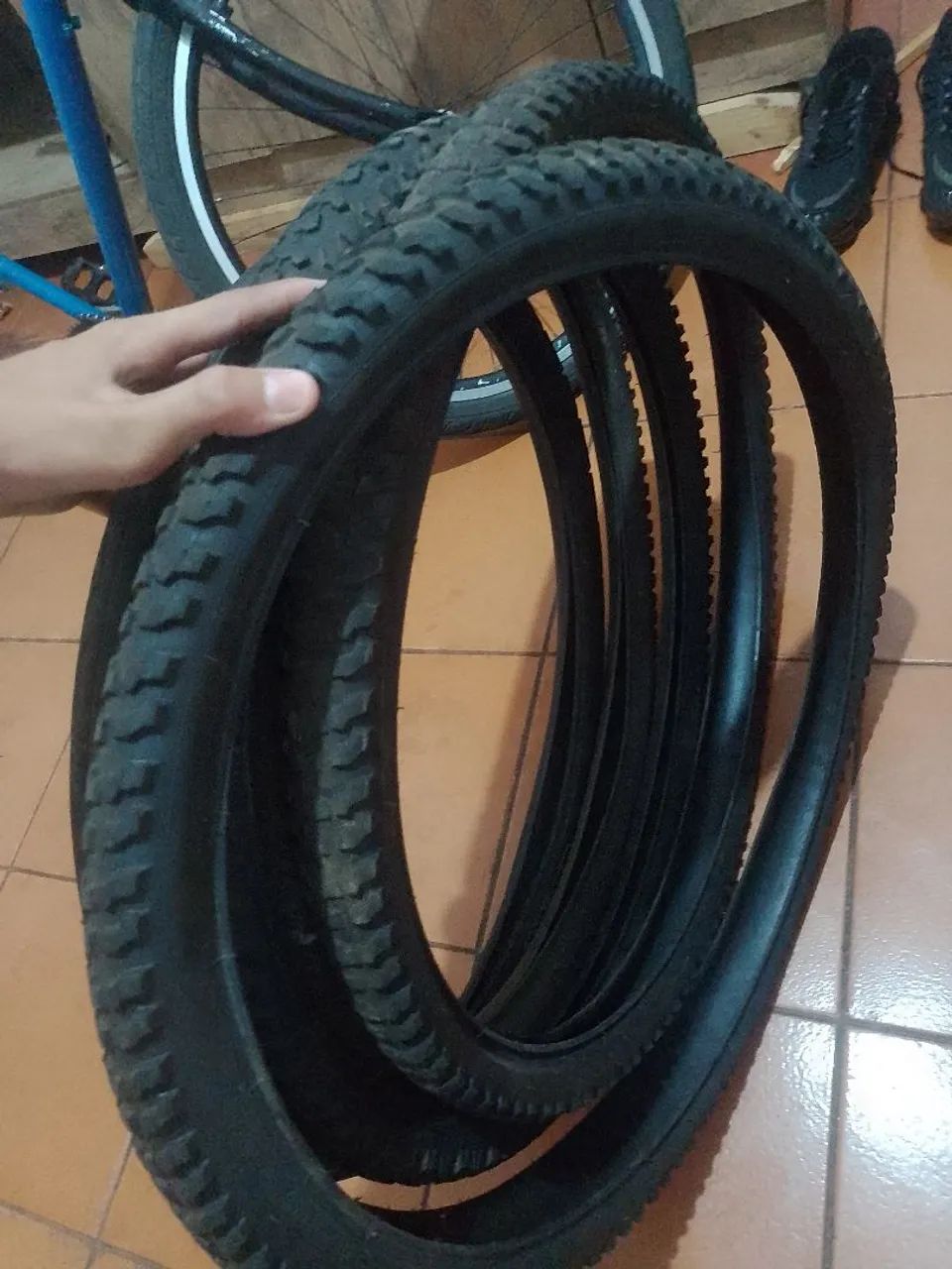 Vendo pneus aro 26  - Foto 3