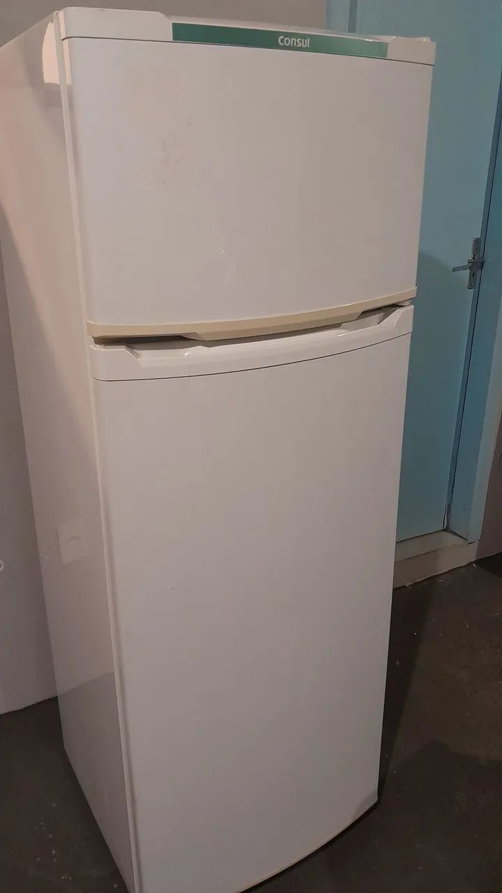 Vendo geladeira 