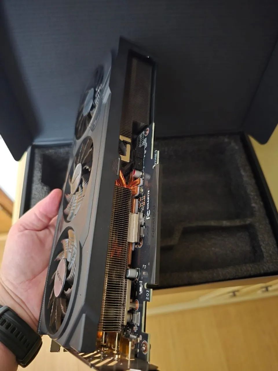 Placa de Vídeo Gigabyte Geforce Nvidia Rtx 4070 Ti Super Windforce Oc 16 Gb - Foto 6