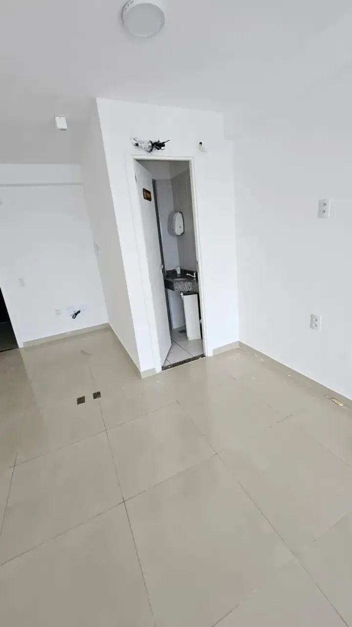 Alugo Sala Comercial no Office Tower - 01 Vaga de Garagem - Renascença. - Foto 4