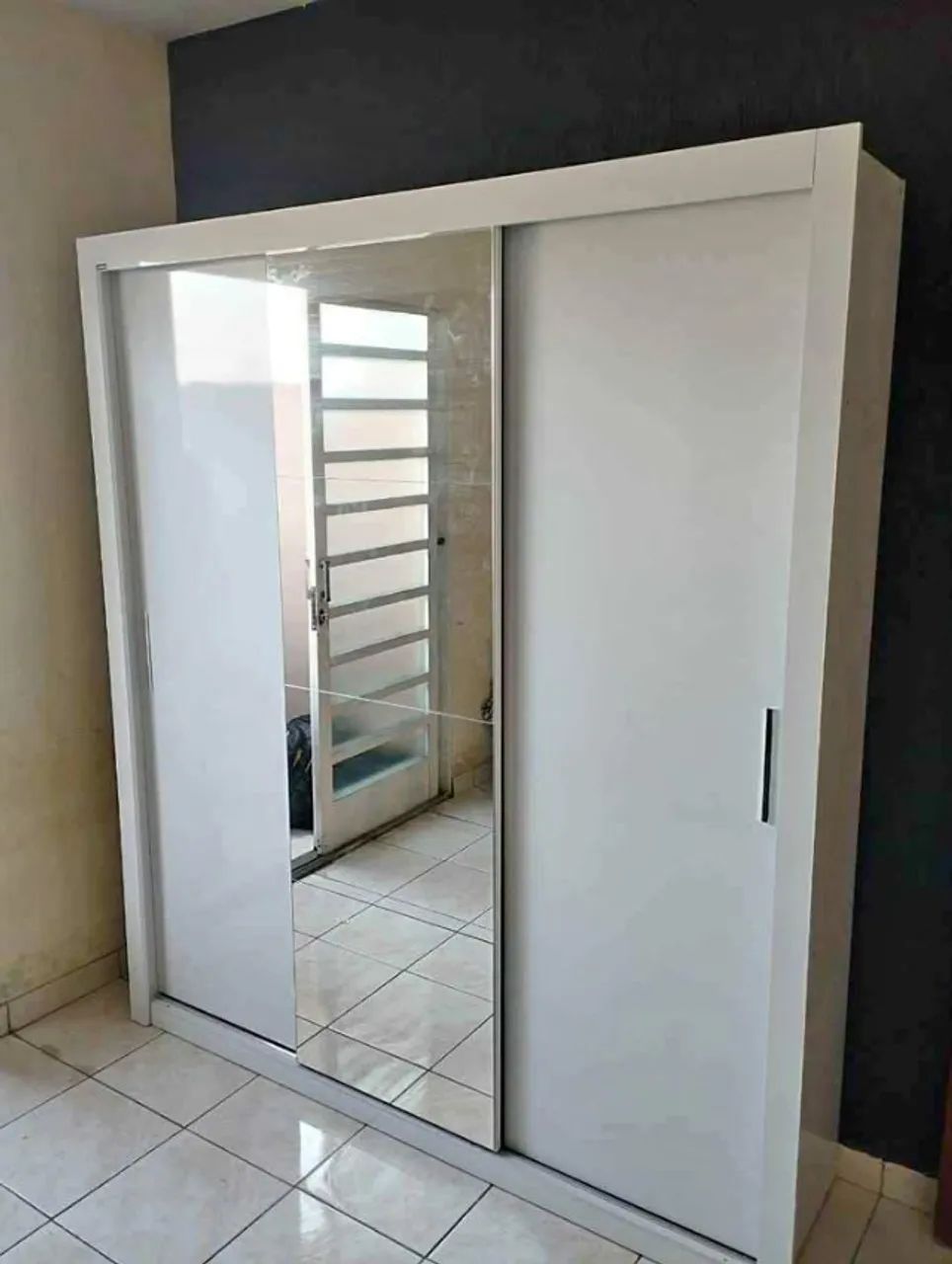 Guarda roupa - parcelamos sem juros 