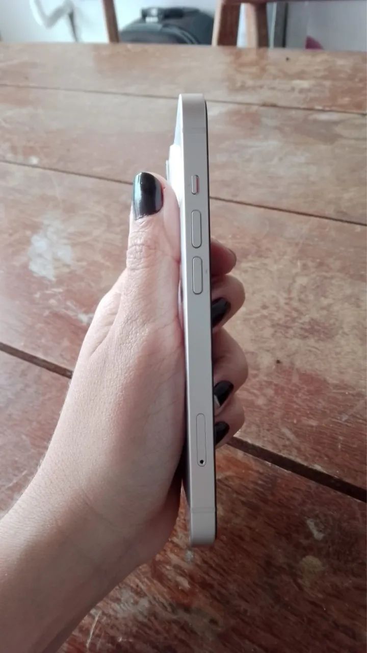 iPhone 14 - Foto 4