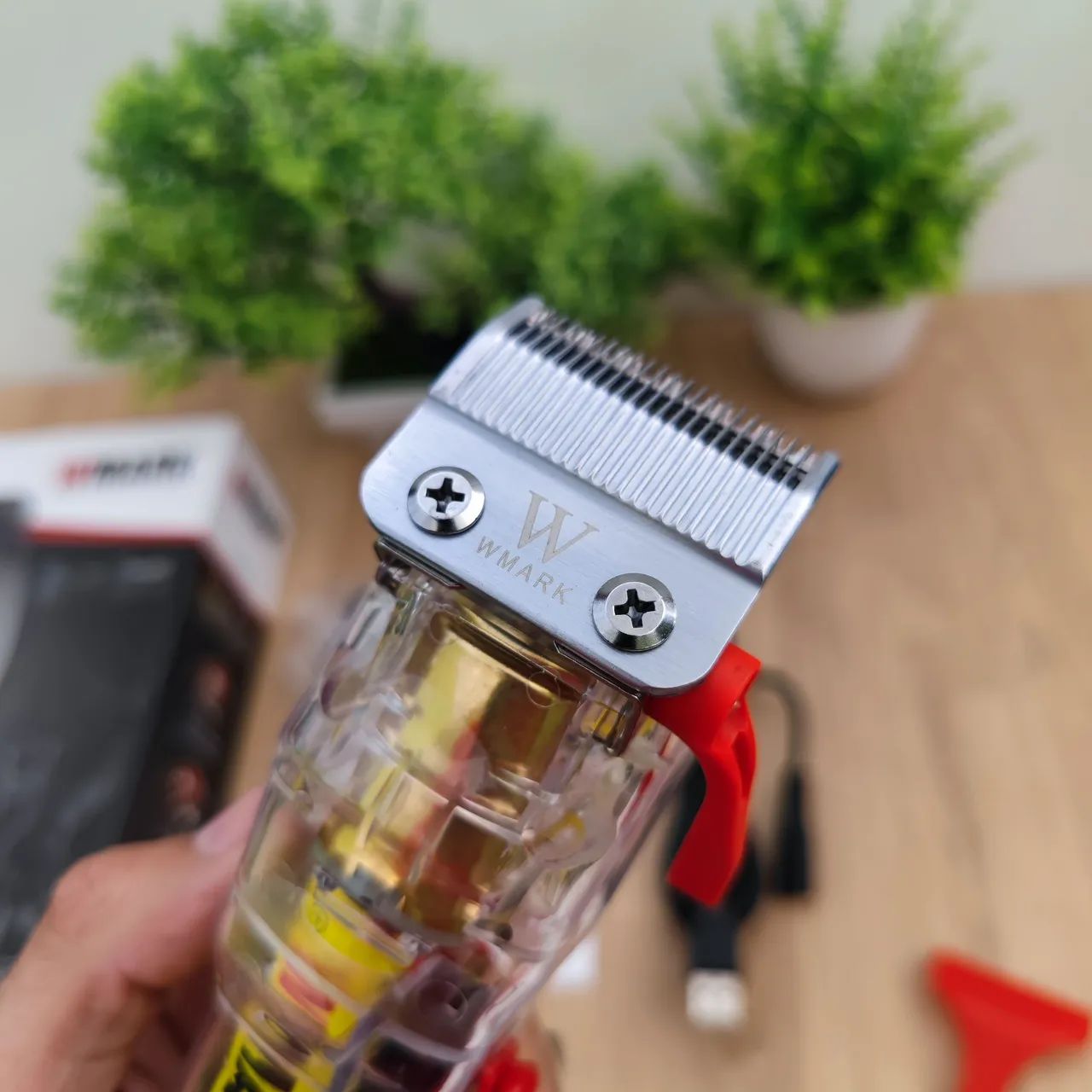 Máquina De Cortar Cabelo Profissional Wmark sem fio - Foto 2