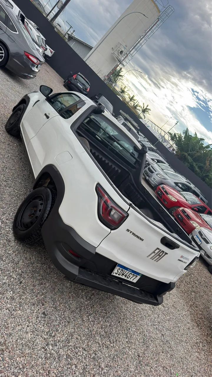 Fiat Strada Endurance 1.4 Flex 8V CS Plus 2023 - Foto 5