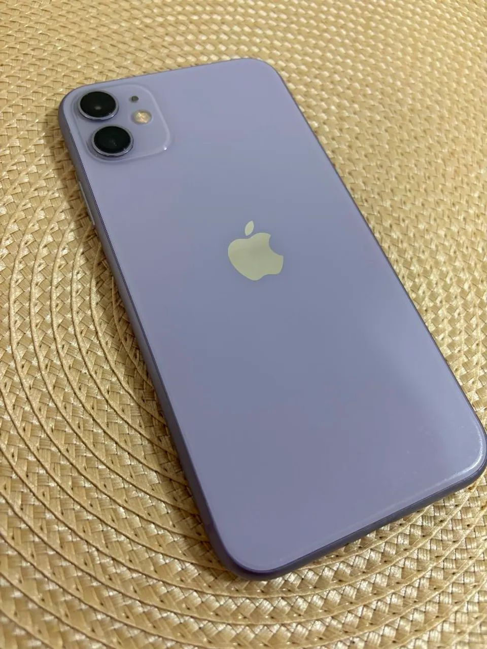 iPhone 11 lilás/ 100% de bateria e 3 meses de garantia - Foto 2