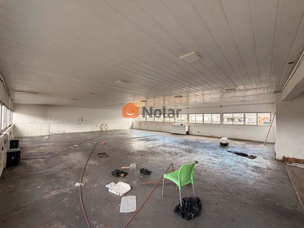 Andar comercial amplo no Horto, ao lado do metrô - Foto 4