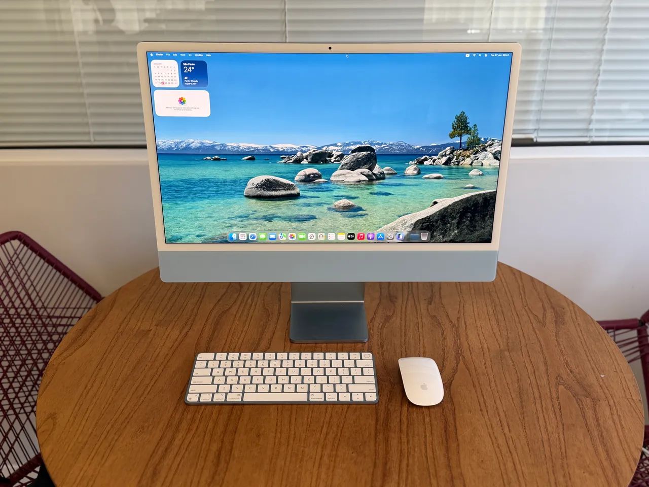 iMac 24 Polegadas M1 8GB 256SSD Azul Seminovo