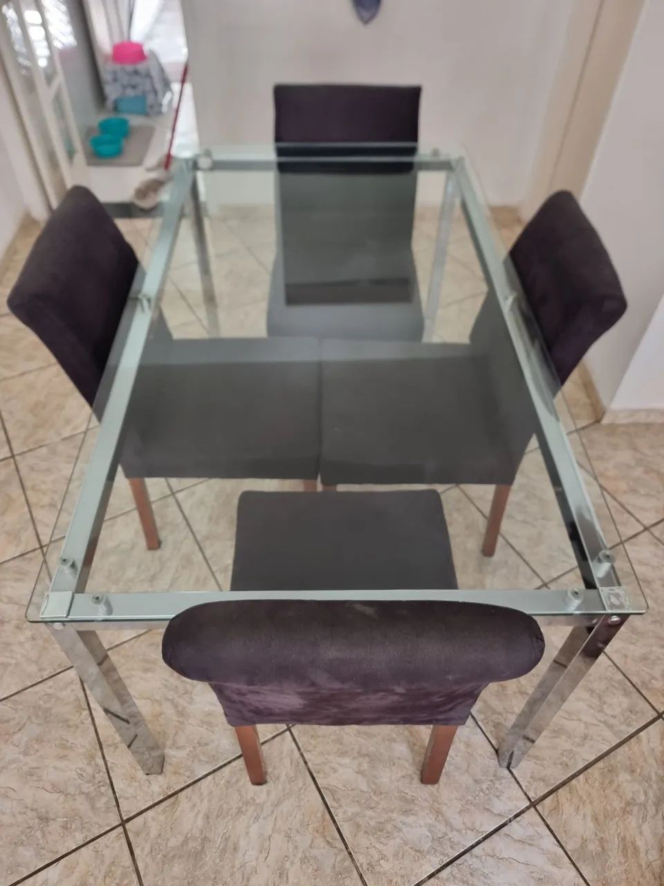Jogo de mesa de vidro com 6 cadeiras - Foto 2