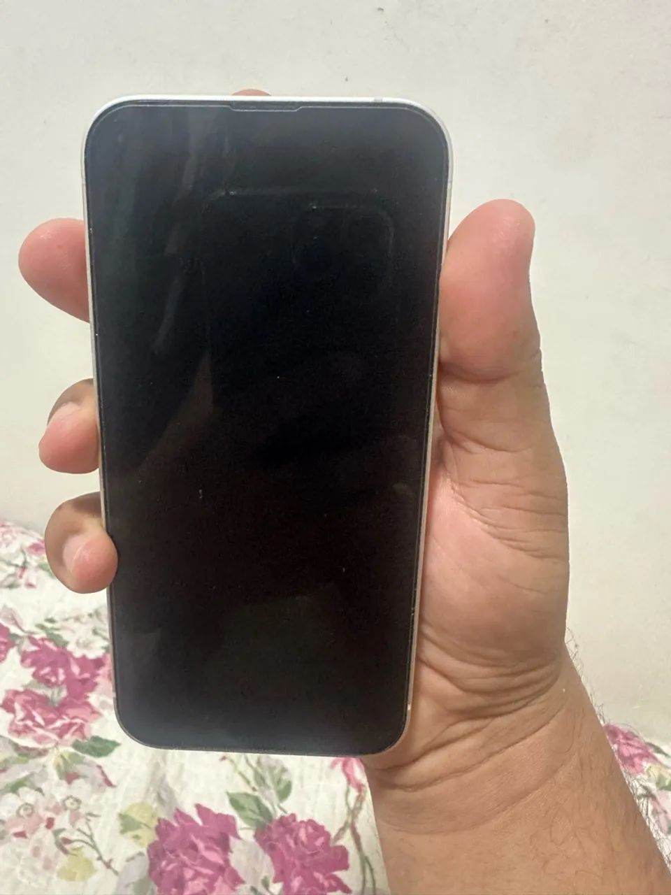 Iphone 13 semi novo - Foto 4