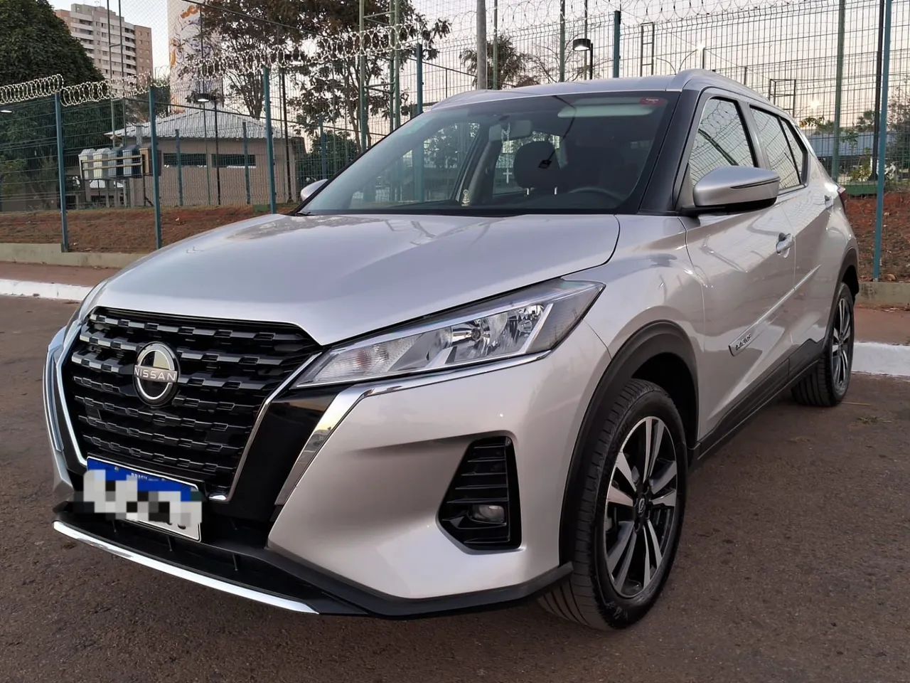 Nissan Kicks 2025