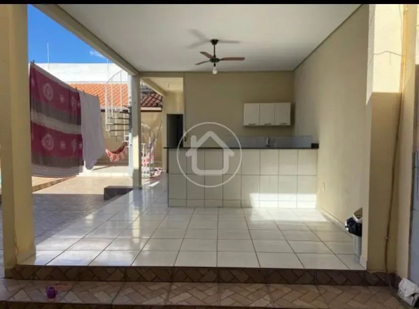 OPORTUNIDADE- EXCELENTE LOCALIZAÇÃO - Foto 4
