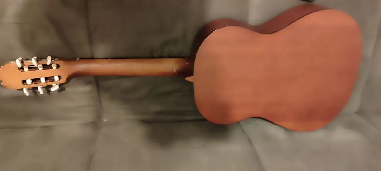 Violão novo mas com detalhe  - Foto 2