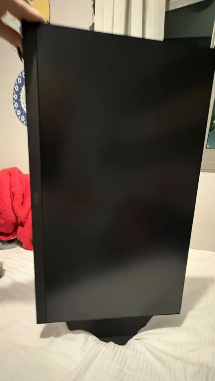 Monitor Gamer AOC 24 180hz  - Foto 4