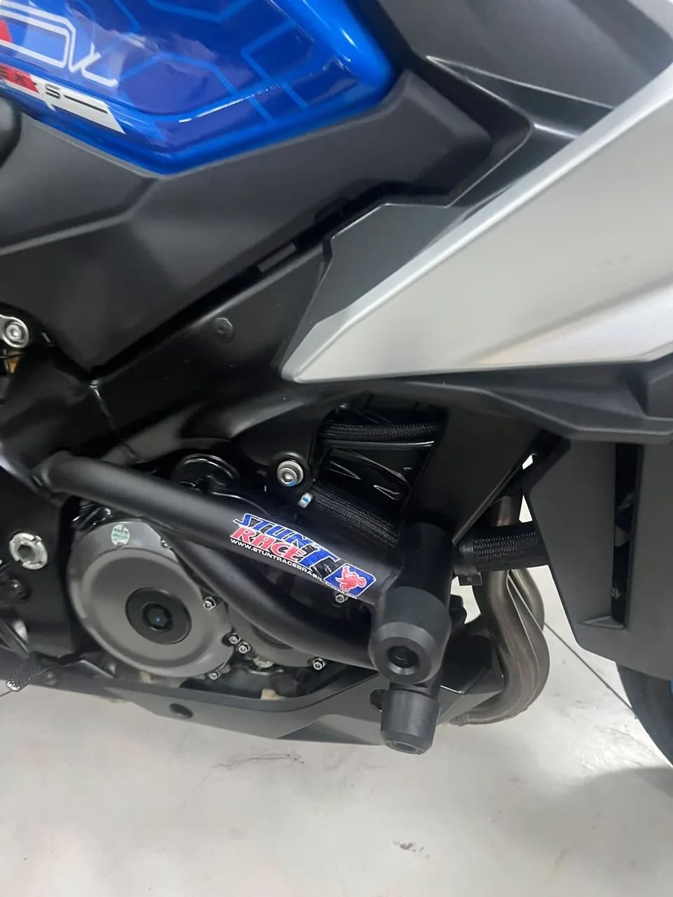 SUZUKI GSX S1000 ABS - Foto 4