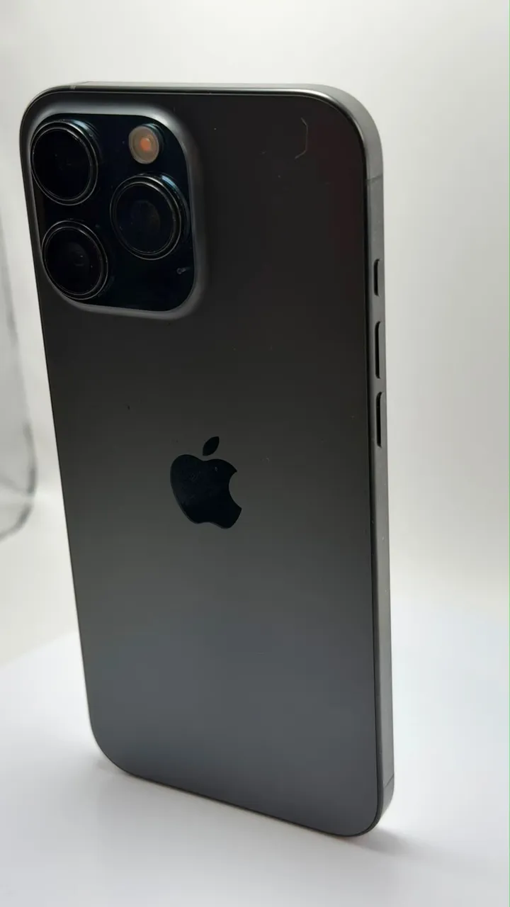 Iphone 16 pro Max 256GB falha no Face ID - Celulares e Smartphones