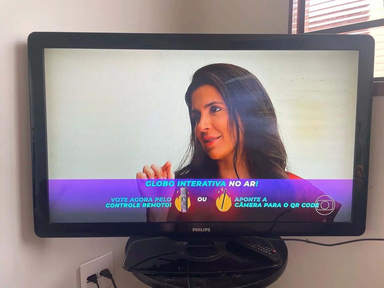 Tv 40 Polegadas com mancha na tela que não interfere no funcionamento, NÃO É SMART  - Foto 2