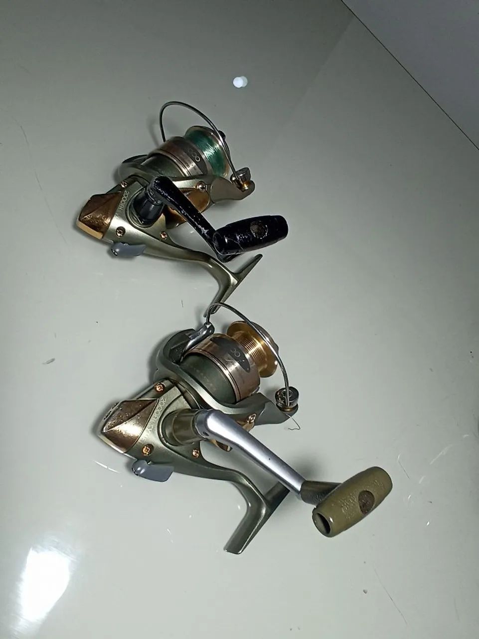 2 Molinetes Shimano Symetre 2000 FH Japão  - Foto 3