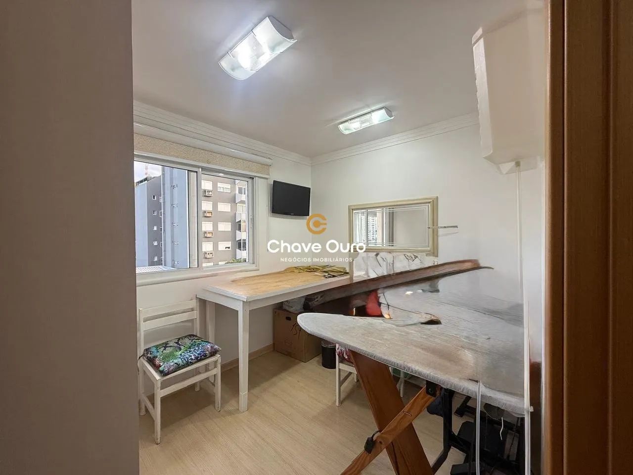 Apartamento com 03 quartos no Centro - Foto 2
