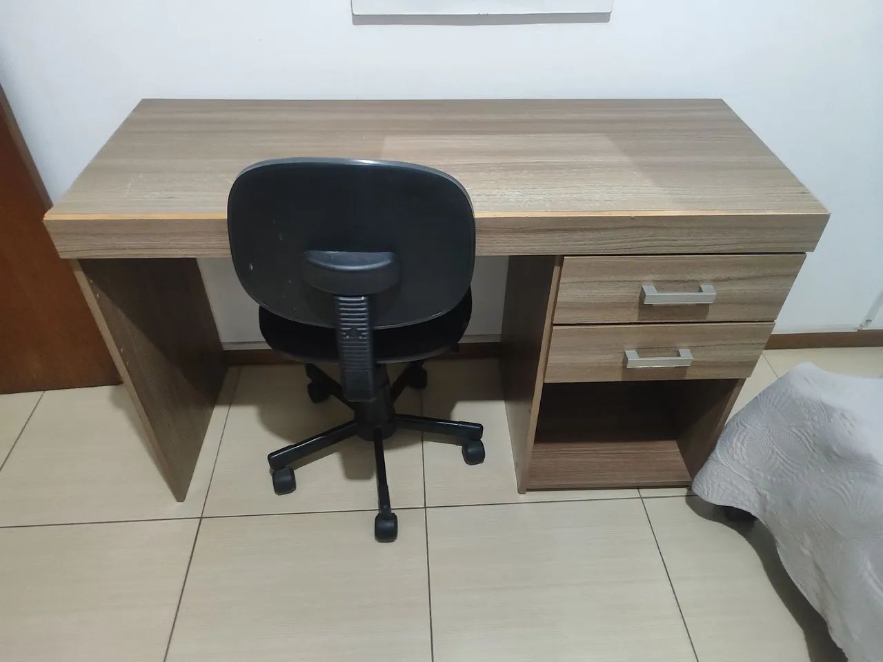 Mesa de estudo com Cadeira giratória  - Foto 3