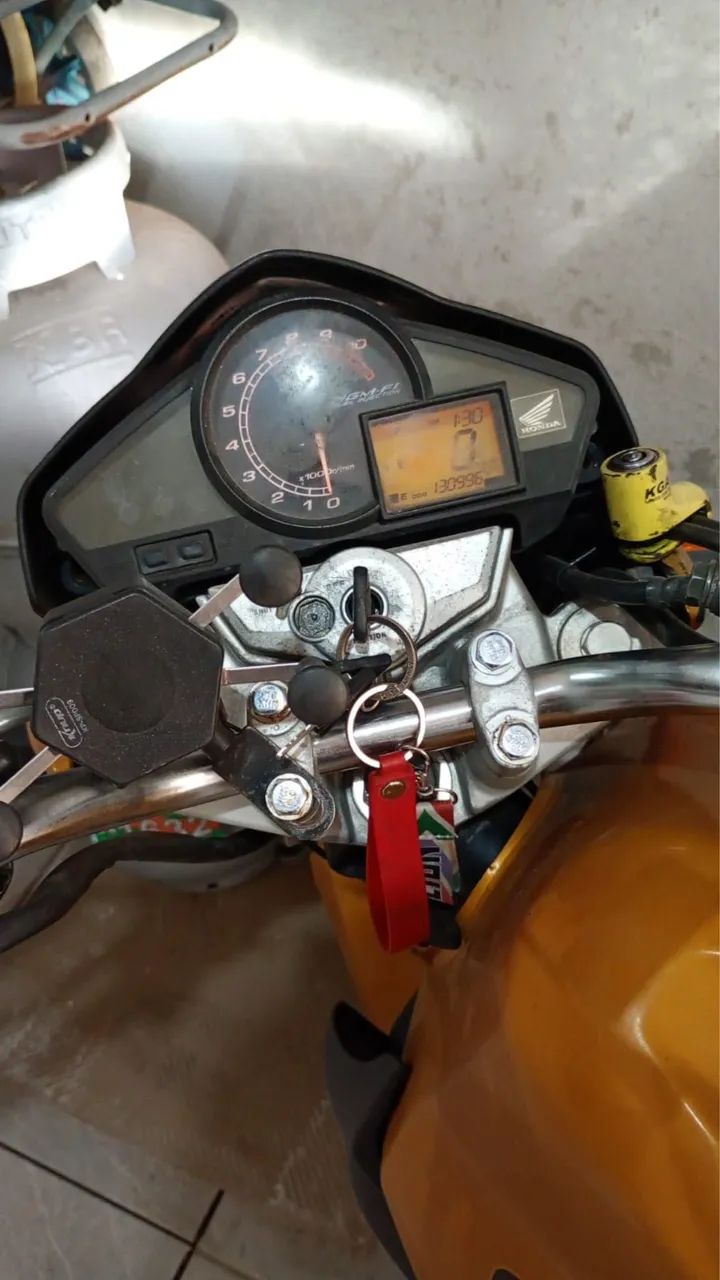CB 300 2010
