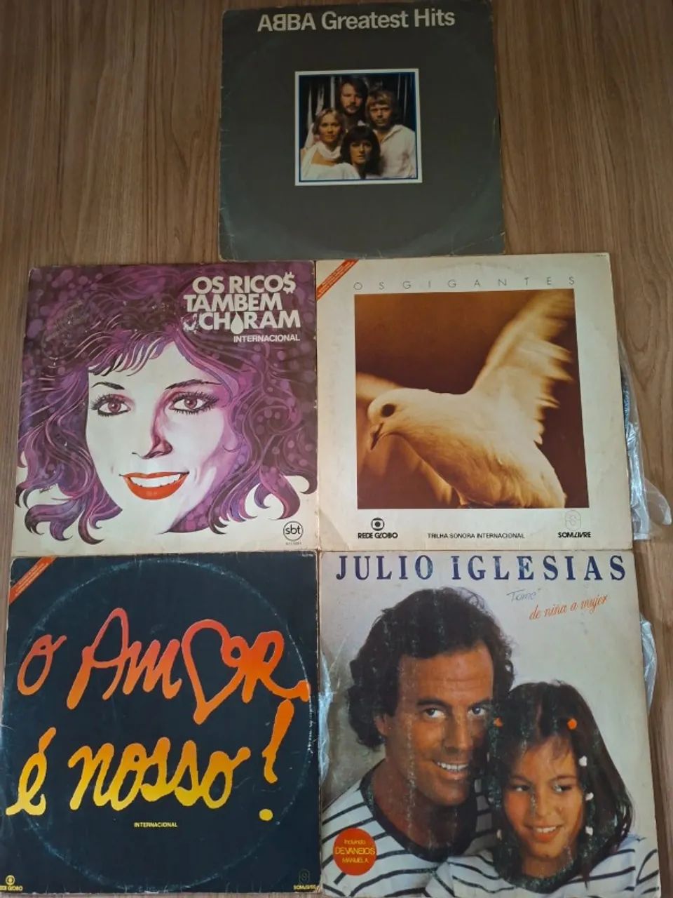 [LOTE EXCLUSIVO] Coleção de Vinis - Roberto Carlos, ABBA, Trilhas de Novela e MPB - Foto 3