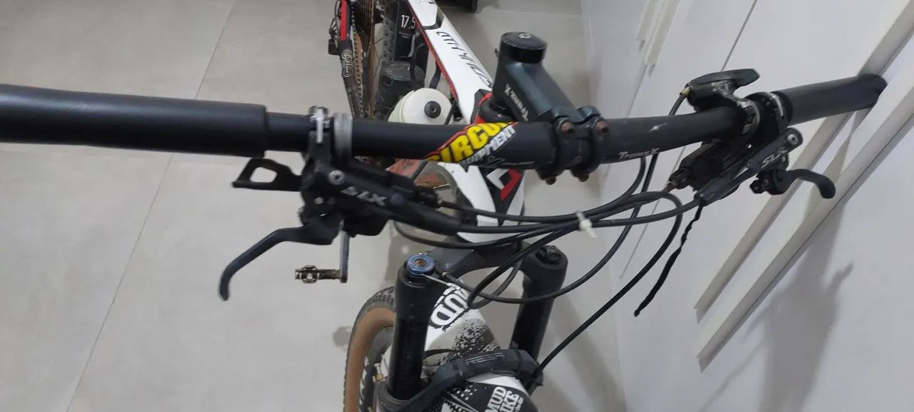 Mtb First Athymus 17.5 22vc  - Foto 2