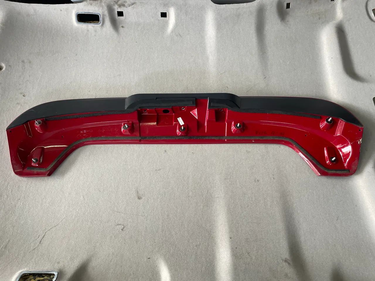 Aerofólio Cherry tiggo 2 2018 j69-5614110 - Peças para carros