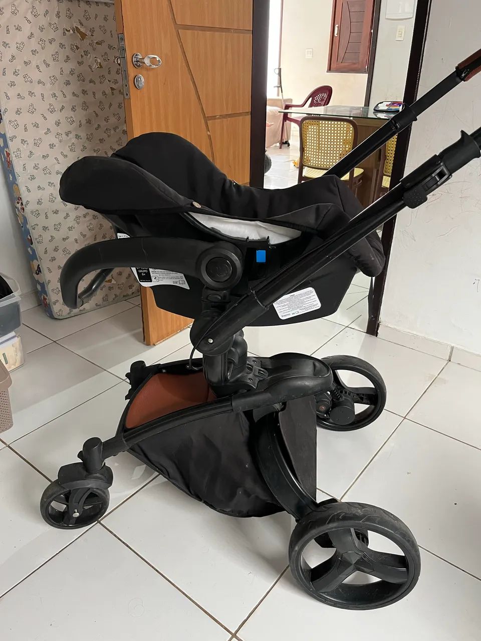 Carrinho de bebê 360° - Foto 4