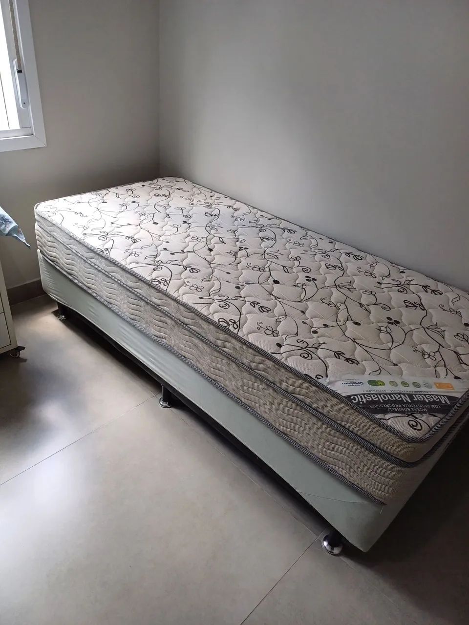 Cama solteiro