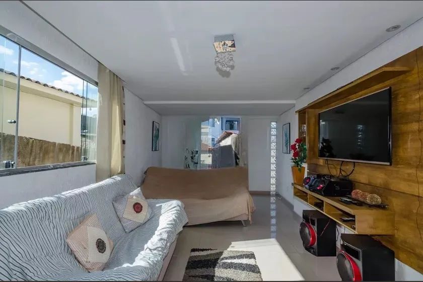 Casa à Venda - Nova Suíssa, 4 Quartos, 486 m2 - Foto 4