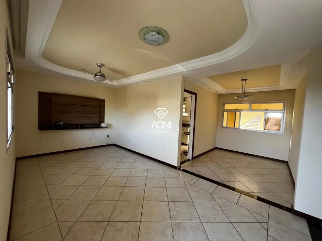 Casa Duplex 04 quartos, suíte com churrasqueira e 02 vagas Livres e cobertas em Maruípe, V - Foto 4
