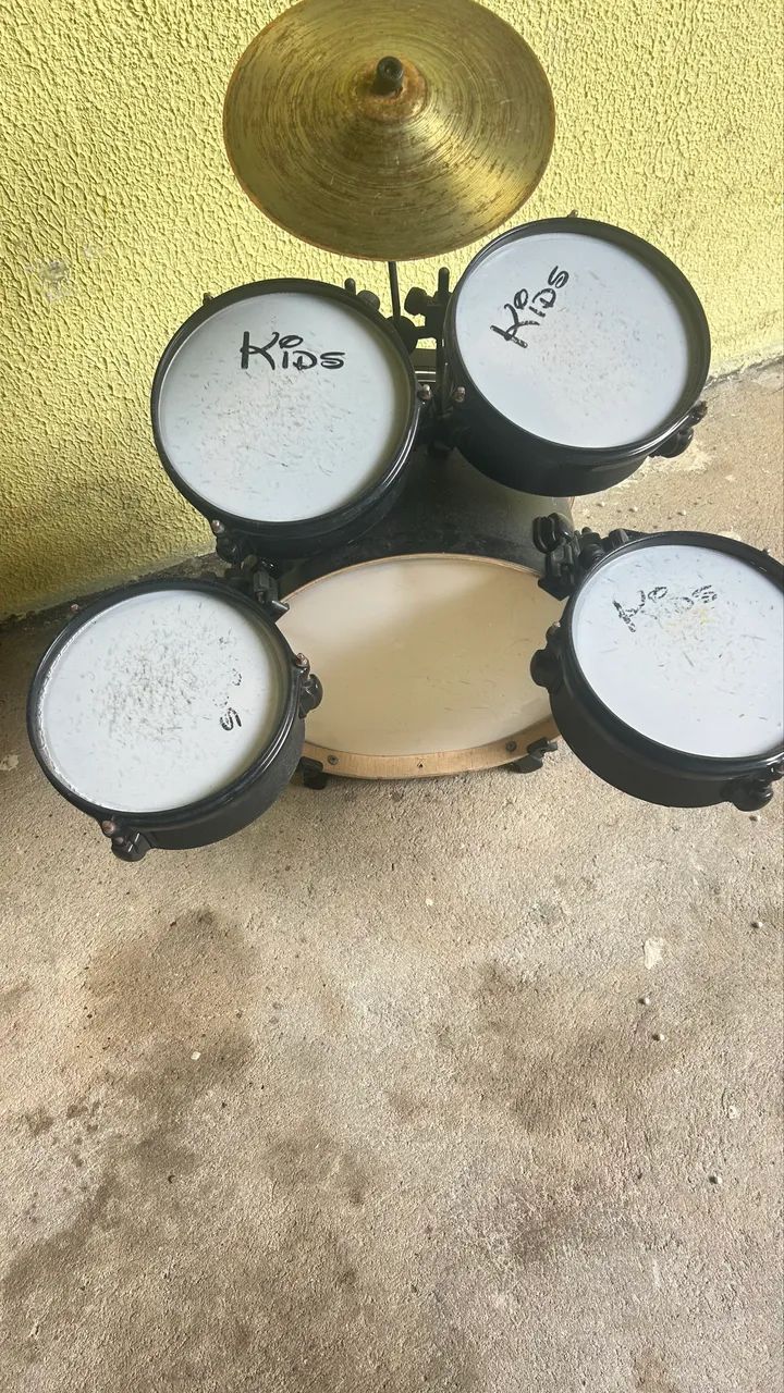 BATERIA INFANTIL