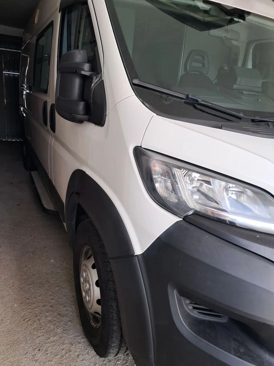 Peugeot Boxer Boxer Business Furgão 2.0 Turbo Diesel 2022