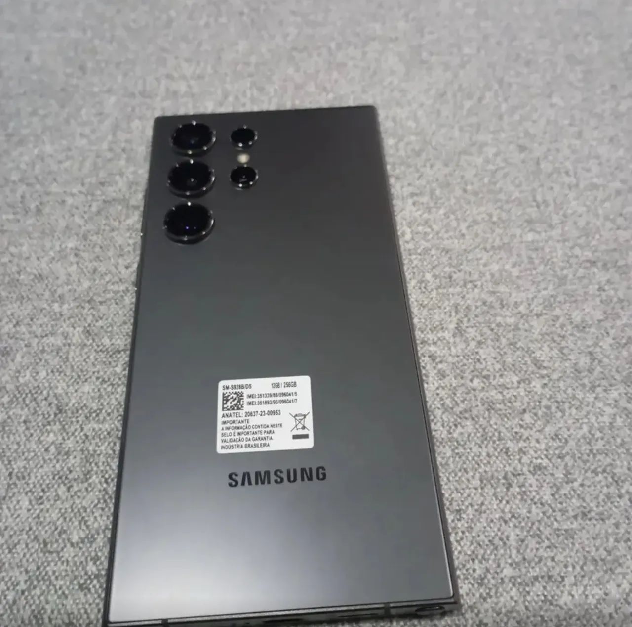 Galaxy S24 ultra 256g Com nota fiscal e na garantia - Celulares e