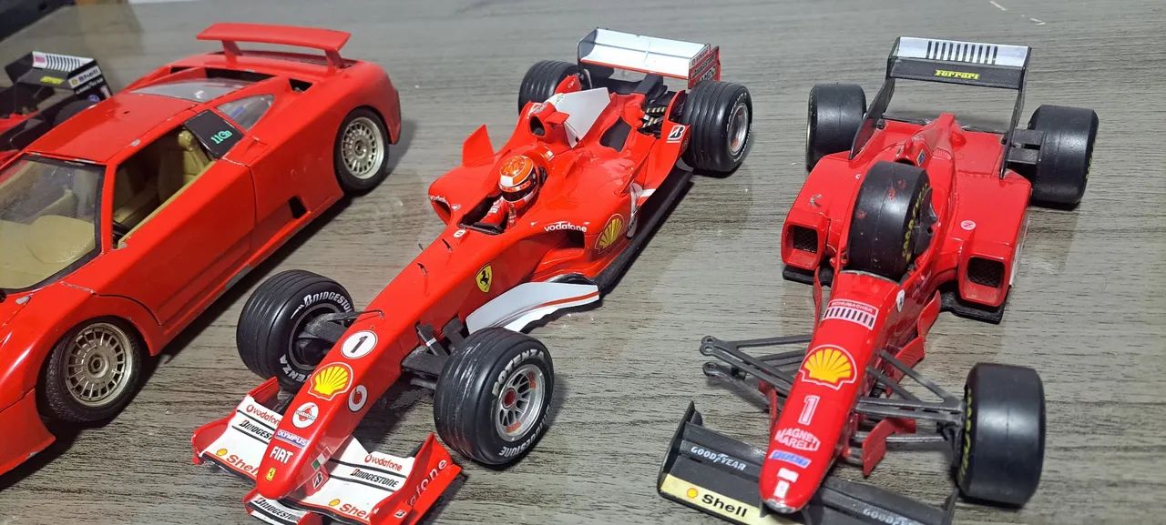 Carrinhos escala 1/18 - Foto 4
