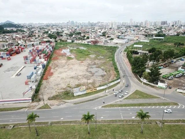 Área de 30.000 M² Darly Santos
