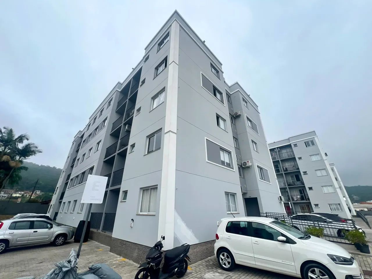 Apartamento em Fundos - Biguaçu - Foto 2