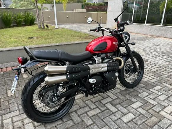 Street Scrambler impecável